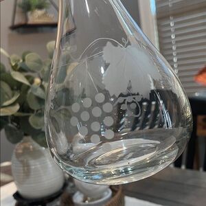 Grape Vine Etched Glass Decanter With Glass Stopper